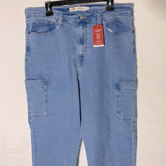 Levi’s Signature High Rise Light Wash Heritage Utility Straight Relaxed Jeans 18 - Picture 11 of 15